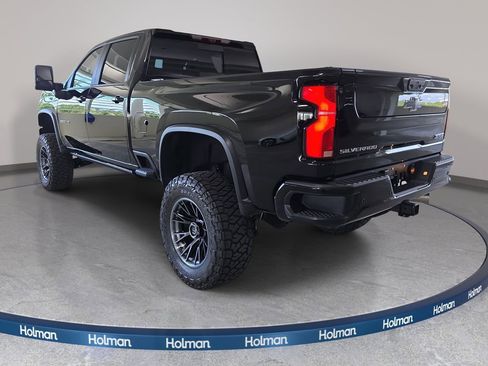 Used 2026 Chevrolet Silverado 2500 ZR2 AWD/4WD image 9