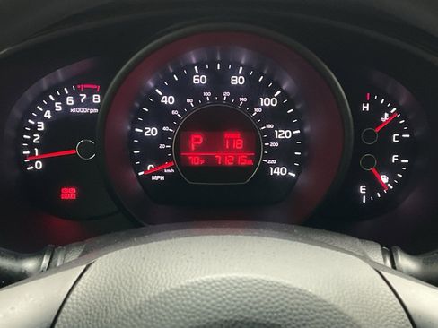 Used 2017 Kia Soul + image 22