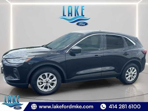 Certified 2023 Ford Escape Active AWD/4WD image 4