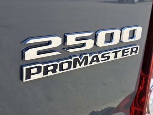 New 2026 RAM ProMaster 2500 w/ Quick Order Package 22G SLT image 22