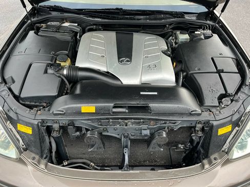 Used 2006 Lexus LS 430 RWD image 35