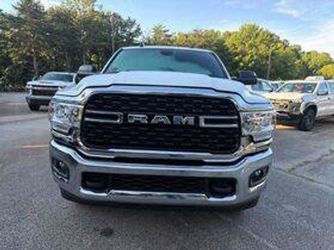 Used 2022 RAM 2500 Big Horn w/ Cold Weather Group AWD/4WD image 2