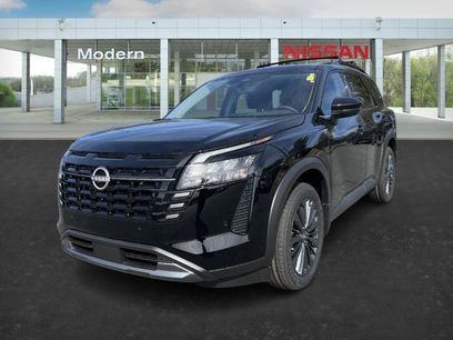 New 2026 Nissan Pathfinder SL
