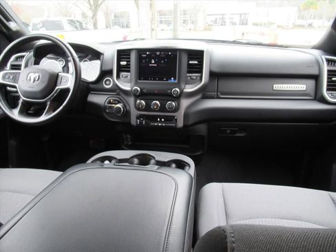 Used 2024 RAM 2500 Big Horn w/ Bed Utility Group image 14