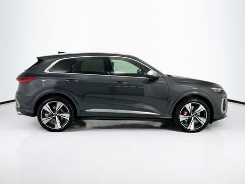 New 2026 Audi SQ5 Premium Plus AWD/4WD image 4