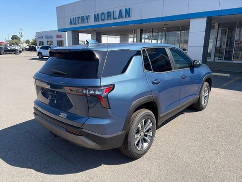 New 2027 Chevrolet Equinox LT w/ Convenience Package II FWD image 6