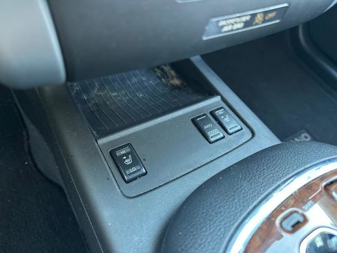 Used 2010 Nissan Murano LE w/ Navigation Pkg image 20