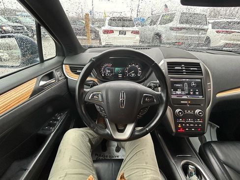 Used 2015 Lincoln MKC FWD w/ Equipment Group 101A Select image 31