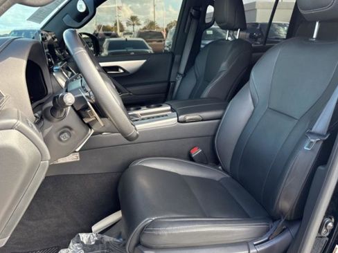 Used 2024 Lexus LX 600 F Sport image 6