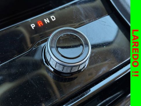 Used 2023 Jeep Grand Cherokee L Laredo image 19