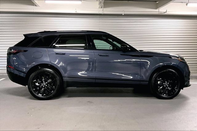 Used 2025 Land Rover Range Rover Velar Dynamic SE AWD/4WD image 14
