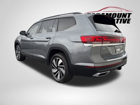 Certified 2024 Volkswagen Atlas SE image 5