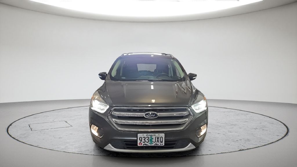 Used 2017 Ford Escape Titanium w/ Equipment Group 301A AWD/4WD image 2