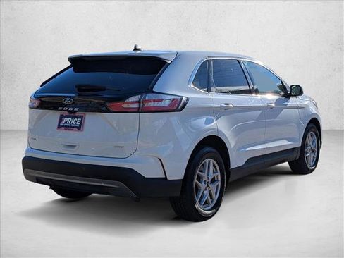 Used 2023 Ford Edge SEL image 5