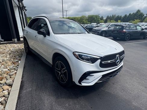 Certified 2026 Mercedes-Benz GLC 300 4MATIC image 4