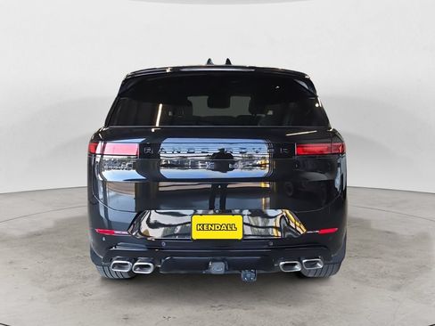 Used 2025 Land Rover Range Rover Sport Dynamic SE AWD/4WD image 6