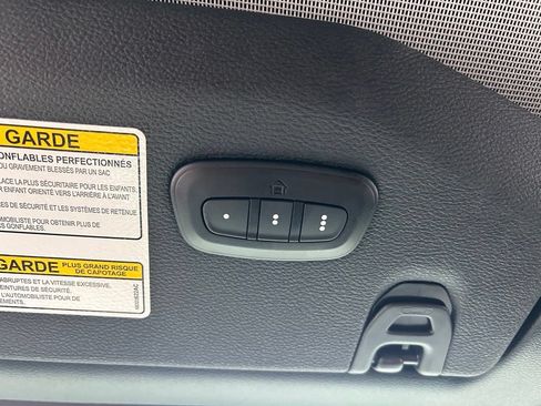 Used 2023 Jeep Wrangler Unlimited Sahara AWD/4WD image 69