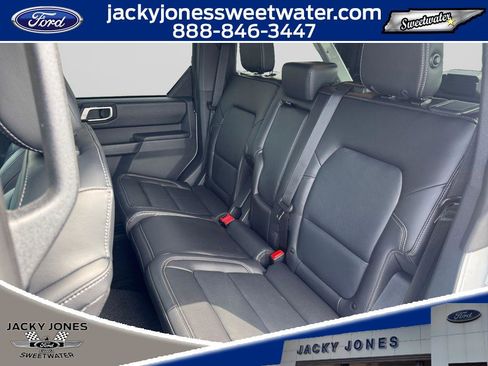 New 2026 Ford Bronco Outer Banks AWD/4WD image 13