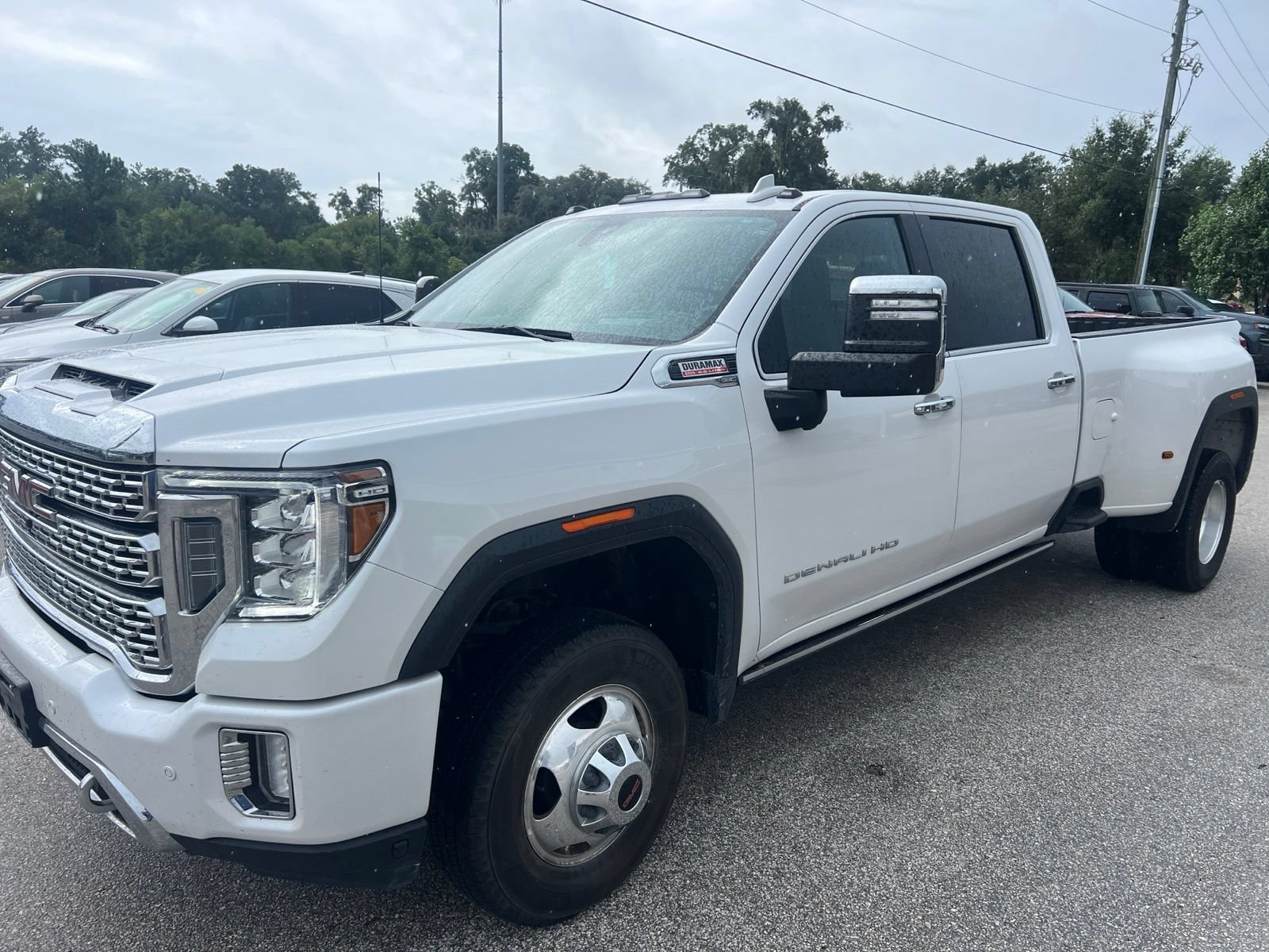 Used 2023 GMC Sierra 3500 Denali w/ Denali Ultimate Package AWD/4WD image 1