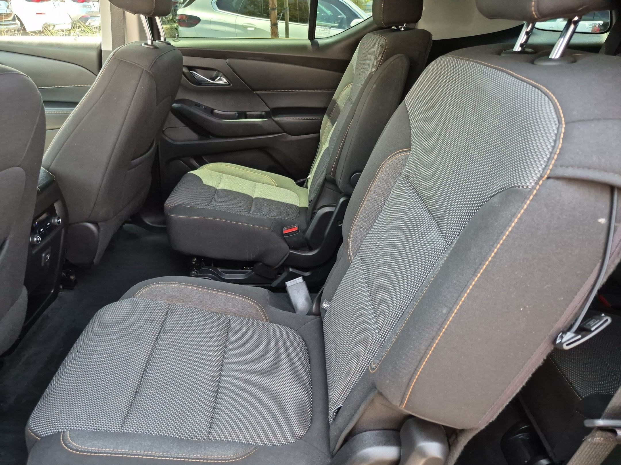Used 2021 Chevrolet Traverse LT AWD/4WD image 31