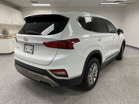 Used 2019 Hyundai Santa Fe SEL image 5