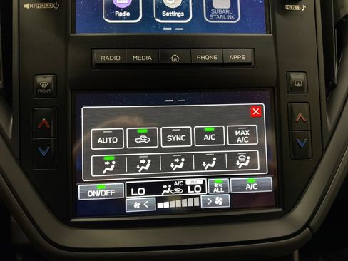 Used 2024 Subaru Crosstrek 2.0i AWD/4WD image 19