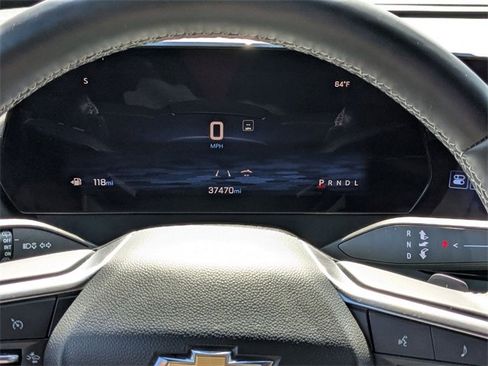 Used 2024 Chevrolet Traverse LT image 21