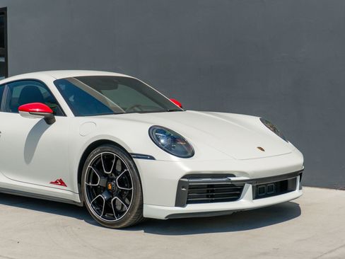 Used 2024 Porsche 911 GT3 RS image 21