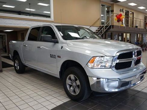 Used 2013 RAM 1500 Classic SLT w/ Premium Display Pkg image 15
