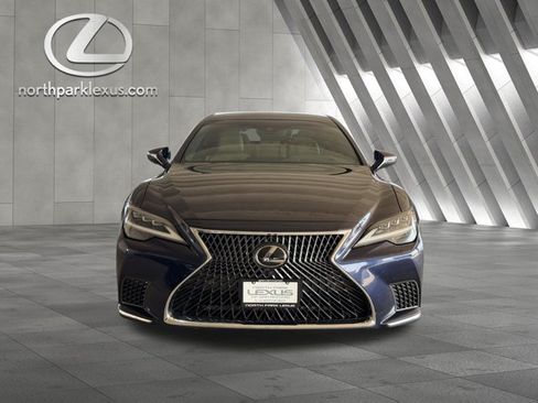 Certified 2022 Lexus LS 500 w/ Interior Upgrade Package RWD image 27