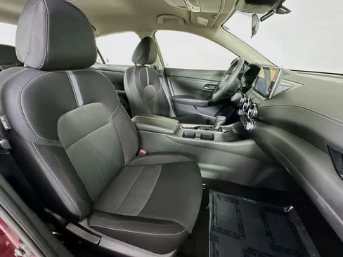 Used 2020 Nissan Sentra SV FWD image 14