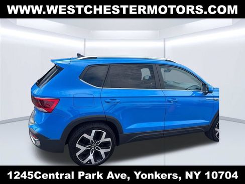 Used 2023 Volkswagen Taos SEL AWD/4WD image 11