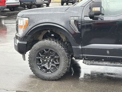 Used 2022 Ford F150 XLT w/ Equipment Group 301A Mid image 8