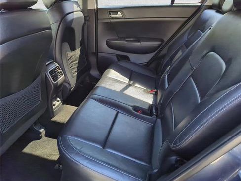 Used 2017 Kia Sportage EX FWD image 25