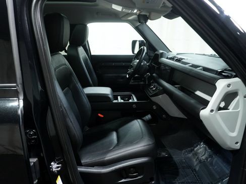 Used 2024 Land Rover Defender 110 S AWD/4WD image 10