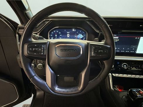 Used 2023 GMC Sierra 1500 Denali Ultimate image 12