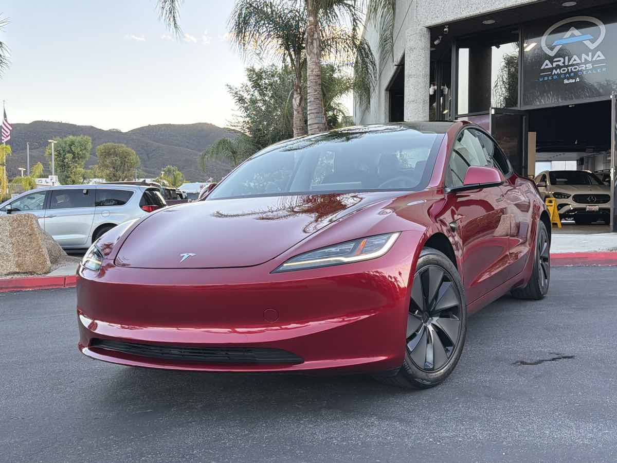 Used 2025 Tesla Model 3 Long Range RWD image 12