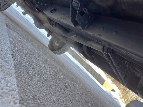 Used 2004 Chevrolet Silverado 1500 LT w/ Light Duty Power Package image 6