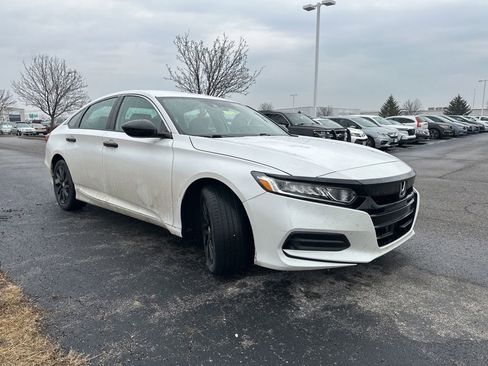 Used 2020 Honda Accord LX image 11