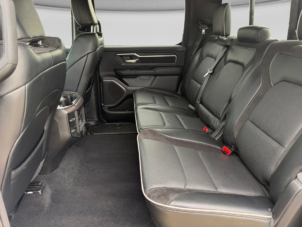 Used 2026 RAM 1500 Laramie AWD/4WD image 37
