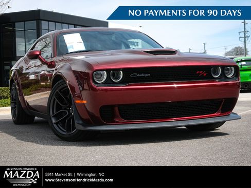 Used 2021 Dodge Challenger R/T Scat Pack RWD image 1