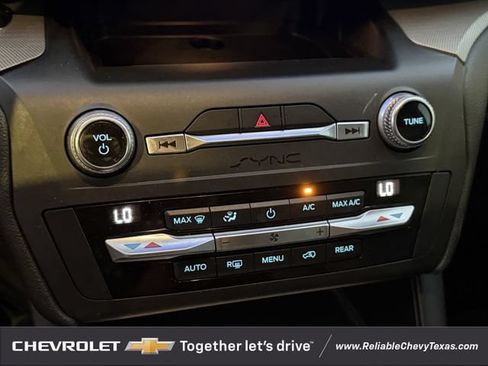 Used 2020 Ford Explorer XLT w/ Equipment Group 202A RWD image 22