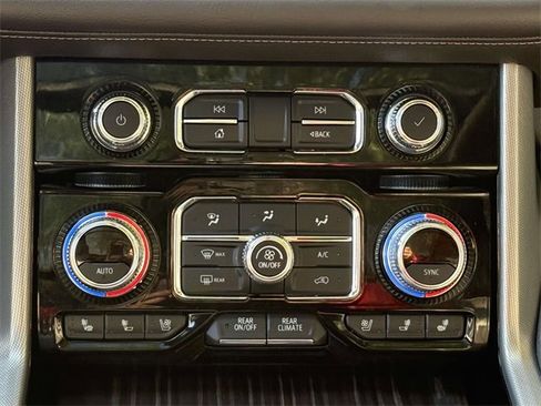 Certified 2022 GMC Yukon XL Denali w/ Max Trailering Package image 15