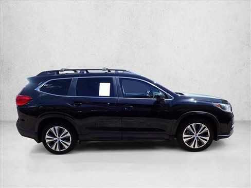 Used 2019 Subaru Ascent Premium AWD/4WD image 5