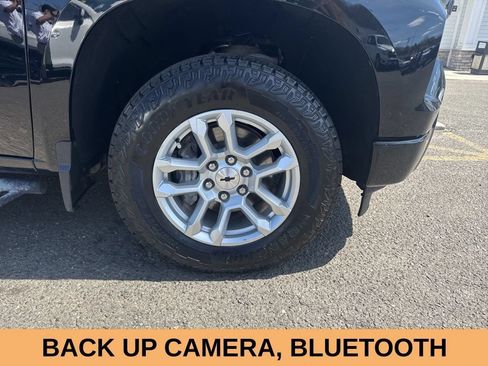 Used 2023 Chevrolet Silverado 1500 RST w/ Protection Package AWD/4WD image 10