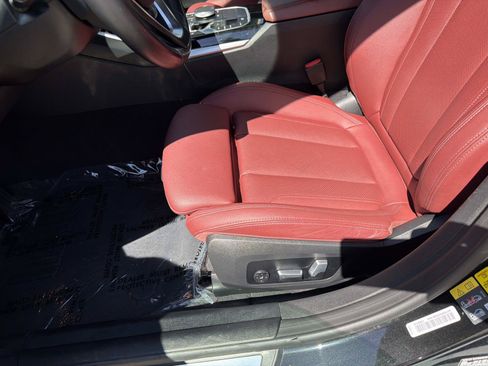Used 2024 BMW i4 eDrive40 w/ Premium Package RWD image 17
