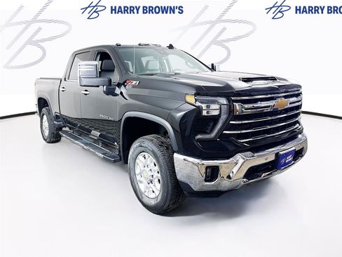 Used 2024 Chevrolet Silverado 3500 LTZ w/ LTZ Plus Package AWD/4WD image 26