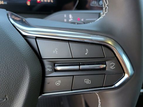 New 2025 Chevrolet Traverse LT w/ LPO, Floor Liner Package image 18