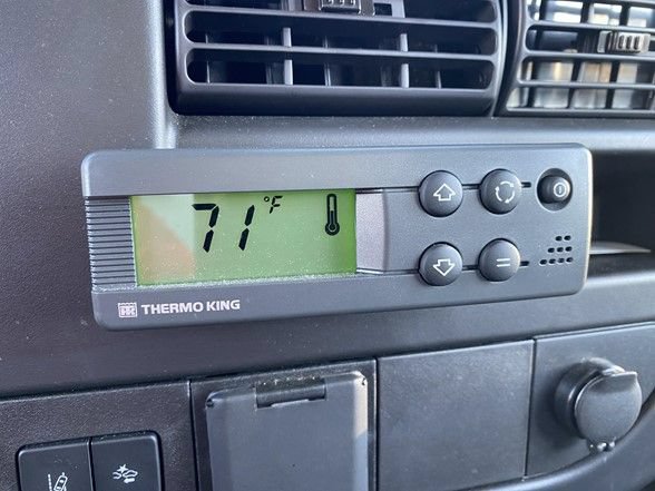 Used 2024 Chevrolet Express 3500 w/ Power Convenience Package RWD image 18