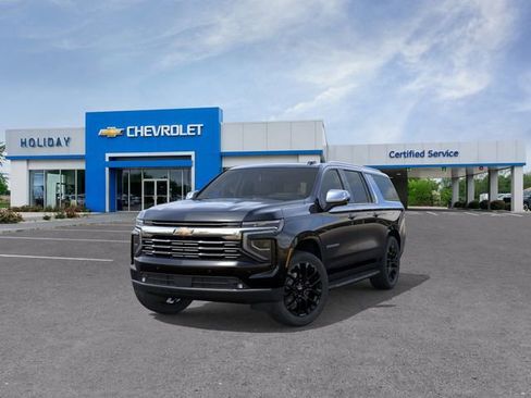 New 2026 Chevrolet Suburban Premier AWD/4WD image 8